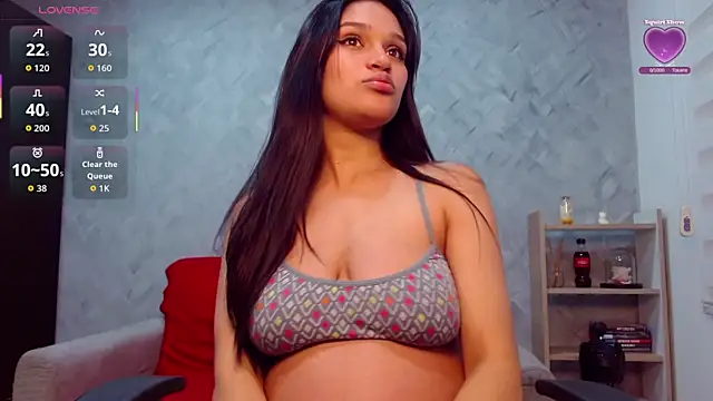 Roxxi 2110 online show from 10/11/25, 02:11