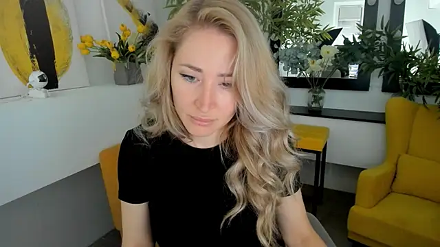 AstraMonroe online show from 10/17/25, 07:11