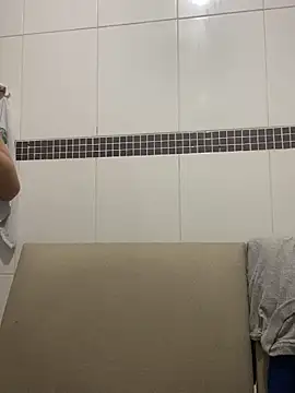 Mirella Oliveira online show from 12/13/25, 09:31