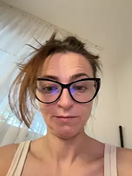 ClaireCrazy online show from 11/12/25, 06:58