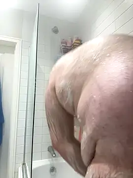 different-strokes online show from 11/04/25, 05:34