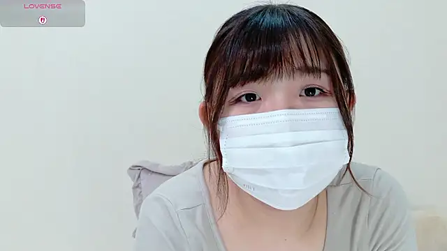 Snapshot of mana-chan chatting on 09/11/25, 02:22 mana-chan online show from 09/11/25, 02:22