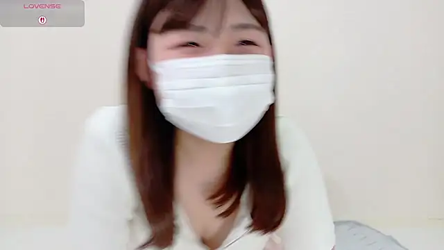 Snapshot of mana-chan chatting on 10/07/25, 09:17 mana-chan online show from 10/07/25, 09:17