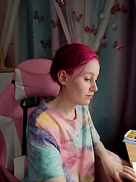 Snapshot of Fuzzy_Unicorn chatting on 09/12/25, 06:41 Fuzzy Unicorn online show from 09/12/25, 06:41