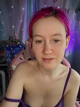 Fuzzy Unicorn online show from 05/28/26, 10:23