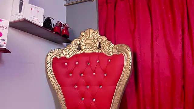 Snapshot of LiliThara chatting on 04/10/26, 07:57 LiliThara online show from 04/10/26, 07:57