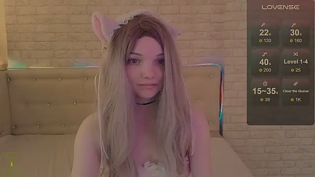 AnimeAlica18 online show from 06/05/26, 07:03