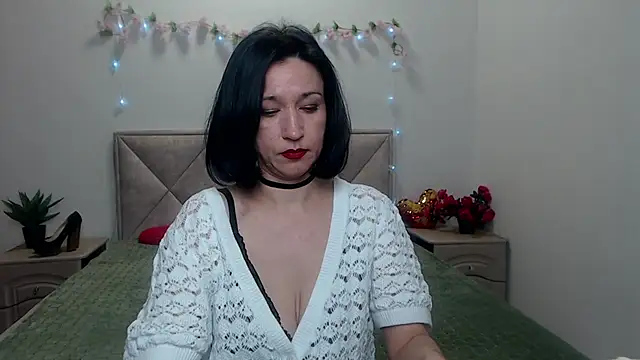 Snapshot of CameronEnns chatting on 05/01/26, 12:32 CameronEnns online show from 05/01/26, 12:32