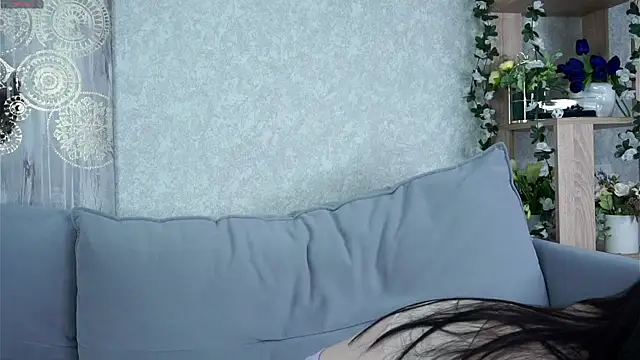 GuinevereGallant online show from 10/25/25, 11:07