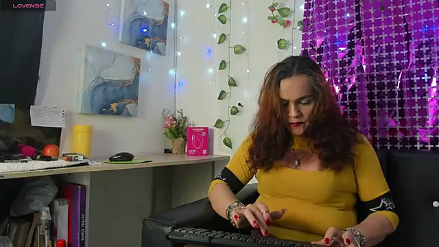 Mishell Bons online show from 02/11/26, 06:57