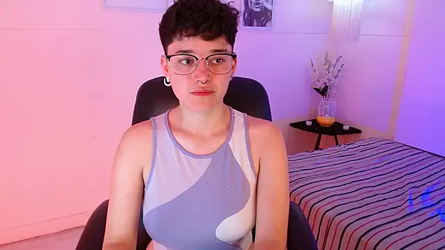 Snapshot of jeroharper chatting on 09/30/25, 03:06 jeroharper online show from 09/30/25, 03:06