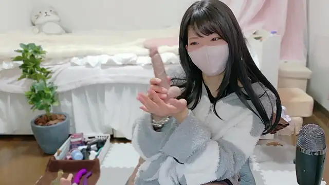 clara 6x9 online show from 03/15/26, 01:17