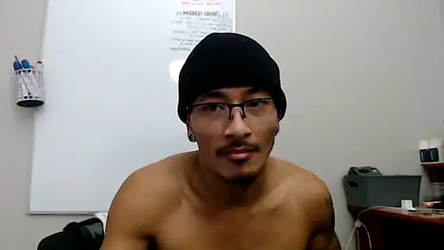 Snapshot of tanjir020 chatting on 02/21/26, 07:59 tanjir020 online show from 02/21/26, 07:59