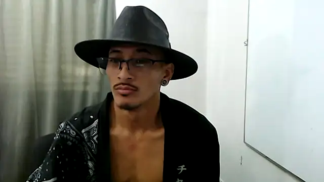 Snapshot of tanjir020 chatting on 03/12/26, 06:36 tanjir020 online show from 03/12/26, 06:36