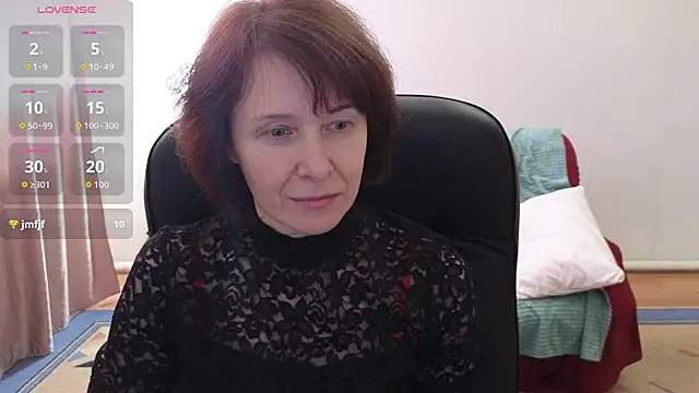 Snapshot of Lia_Tito chatting on 02/04/26, 08:20 Lia Tito online show from 02/04/26, 08:20