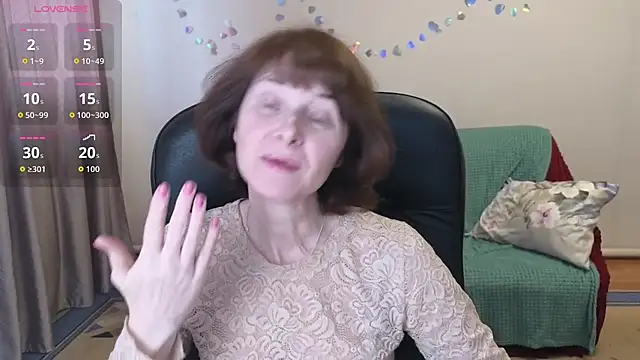 Snapshot of Lia_Tito chatting on 03/02/26, 01:18 Lia Tito online show from 03/02/26, 01:18