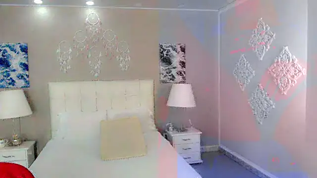 maddissonivanova online show from 10/31/25, 07:04