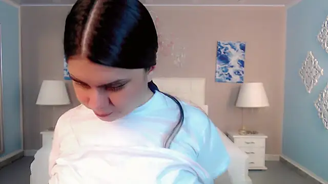 maddissonivanova online show from 03/04/26, 06:58