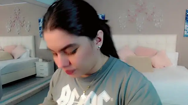 maddissonivanova online show from 04/03/26, 07:12