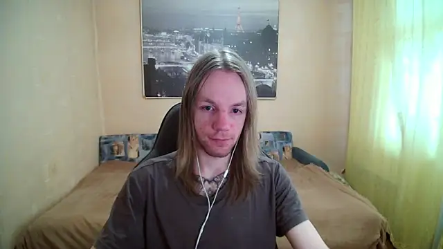Snapshot of AdamDickens chatting on 04/19/26, 01:10 AdamDickens online show from 04/19/26, 01:10