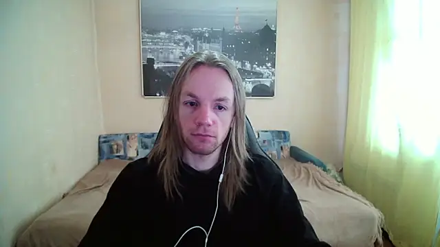 Snapshot of AdamDickens chatting on 04/20/26, 09:56 AdamDickens online show from 04/20/26, 09:56