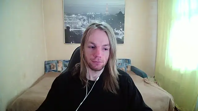 Snapshot of AdamDickens chatting on 04/23/26, 02:19 AdamDickens online show from 04/23/26, 02:19