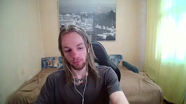 Snapshot of AdamDickens chatting on 04/30/26, 02:56 AdamDickens online show from 04/30/26, 02:56