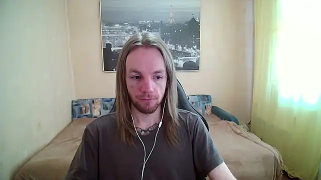 Snapshot of AdamDickens chatting on 05/03/26, 08:42 AdamDickens online show from 05/03/26, 08:42