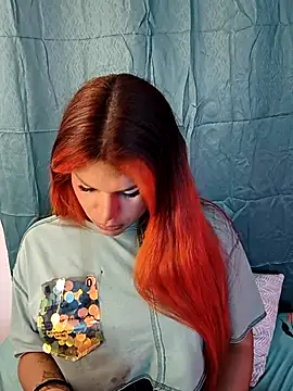 Snapshot of Marie_Swift chatting on 04/15/26, 04:03 Marie Swift online show from 04/15/26, 04:03