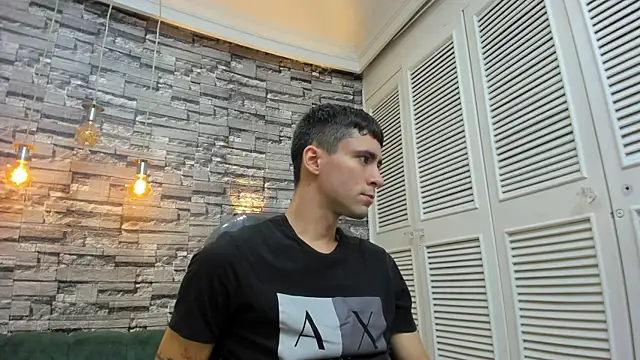 mike whitee online show from 09/22/25, 08:05