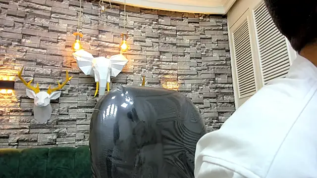 mike whitee online show from 10/08/25, 01:42