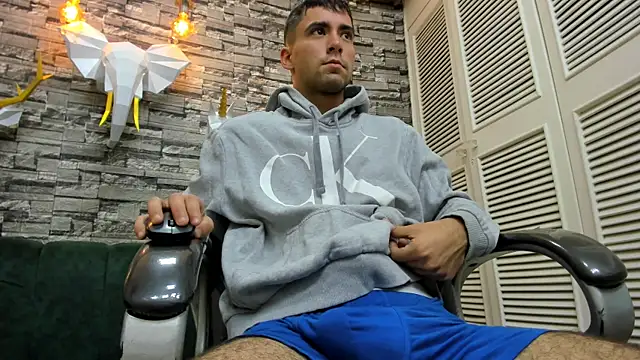 mike whitee online show from 10/14/25, 11:55