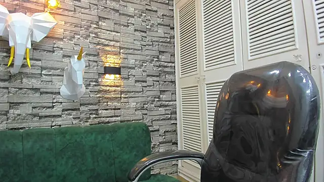 mike whitee online show from 10/27/25, 12:53