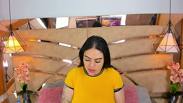 Snapshot of pamemiller1 chatting on 04/16/26, 10:49 pamemiller1 online show from 04/16/26, 10:49