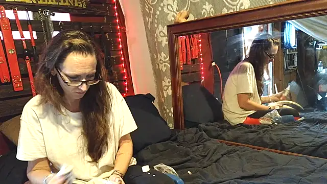 vivianlayne online show from 10/07/25, 04:04