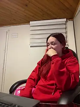 Snapshot of Karen18_boobs chatting on 02/05/26, 03:22 Karen18 boobs online show from 02/05/26, 03:22