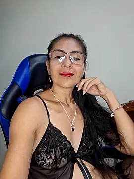 Snapshot of Natasha_50 chatting on 01/09/26, 02:58 Natasha 50 online show from 01/09/26, 02:58