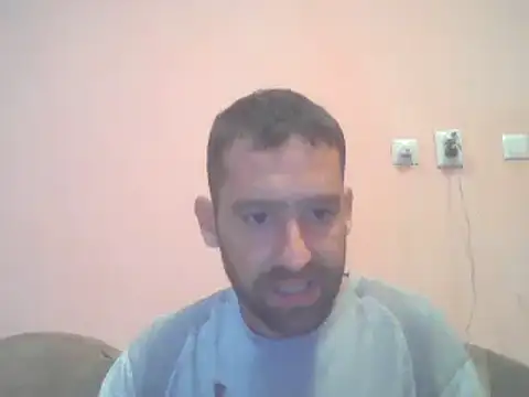 Snapshot of Annadikata1 chatting on 10/27/25, 03:43 Annadikata1 online show from 10/27/25, 03:43