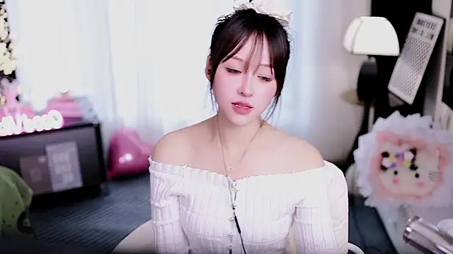 coward by online show from 03/10/26, 09:25