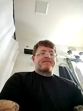 Snapshot of Bwcgoonie chatting on 09/16/25, 06:47 Bwcgoonie online show from 09/16/25, 06:47