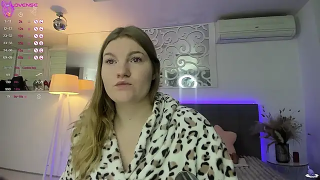 AshleyJoness online show from 11/19/25, 06:02