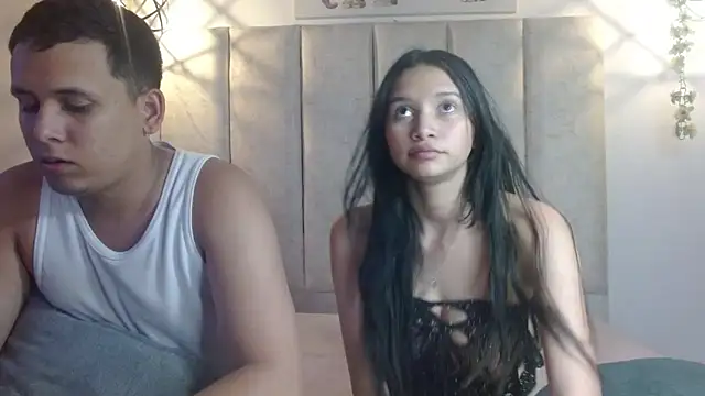 Snapshot of owenandrosecs chatting on 09/23/25, 10:35 owenandrosecs online show from 09/23/25, 10:35