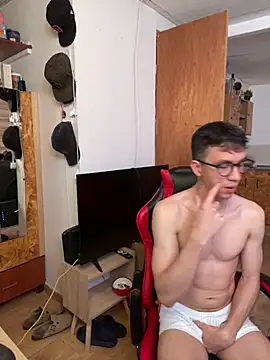 angelicious  online show from 11/20/25, 12:38