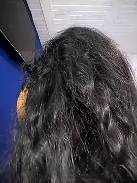 Snapshot of Eimy-04 chatting on 10/19/25, 06:14 Eimy-04 online show from 10/19/25, 06:14