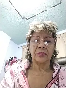 Snapshot of OliviaMorris1 chatting on 05/24/26, 10:53 OliviaMorris1 online show from 05/24/26, 10:53