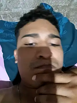 Snapshot of SquarishSoak chatting on 03/15/26, 01:11 SquarishSoak online show from 03/15/26, 01:11