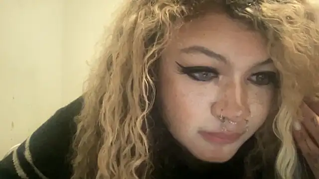 Tatbaby online show from 11/28/25, 02:03