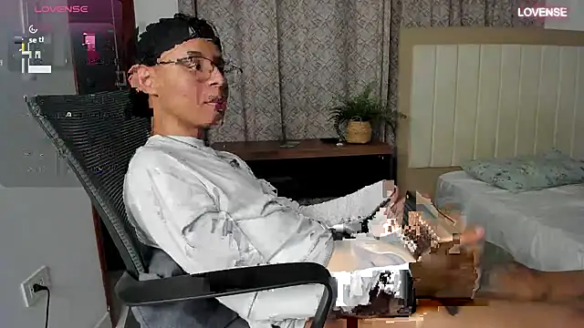 tristan gold online show from 09/19/25, 03:30