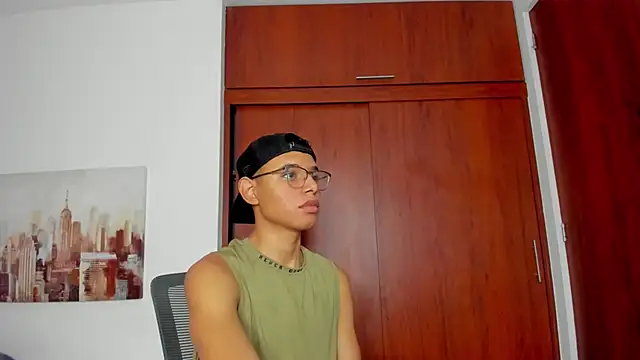 tristan gold online show from 09/30/25, 12:32