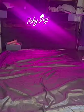 Shy Ivy online show from 09/16/25, 09:27